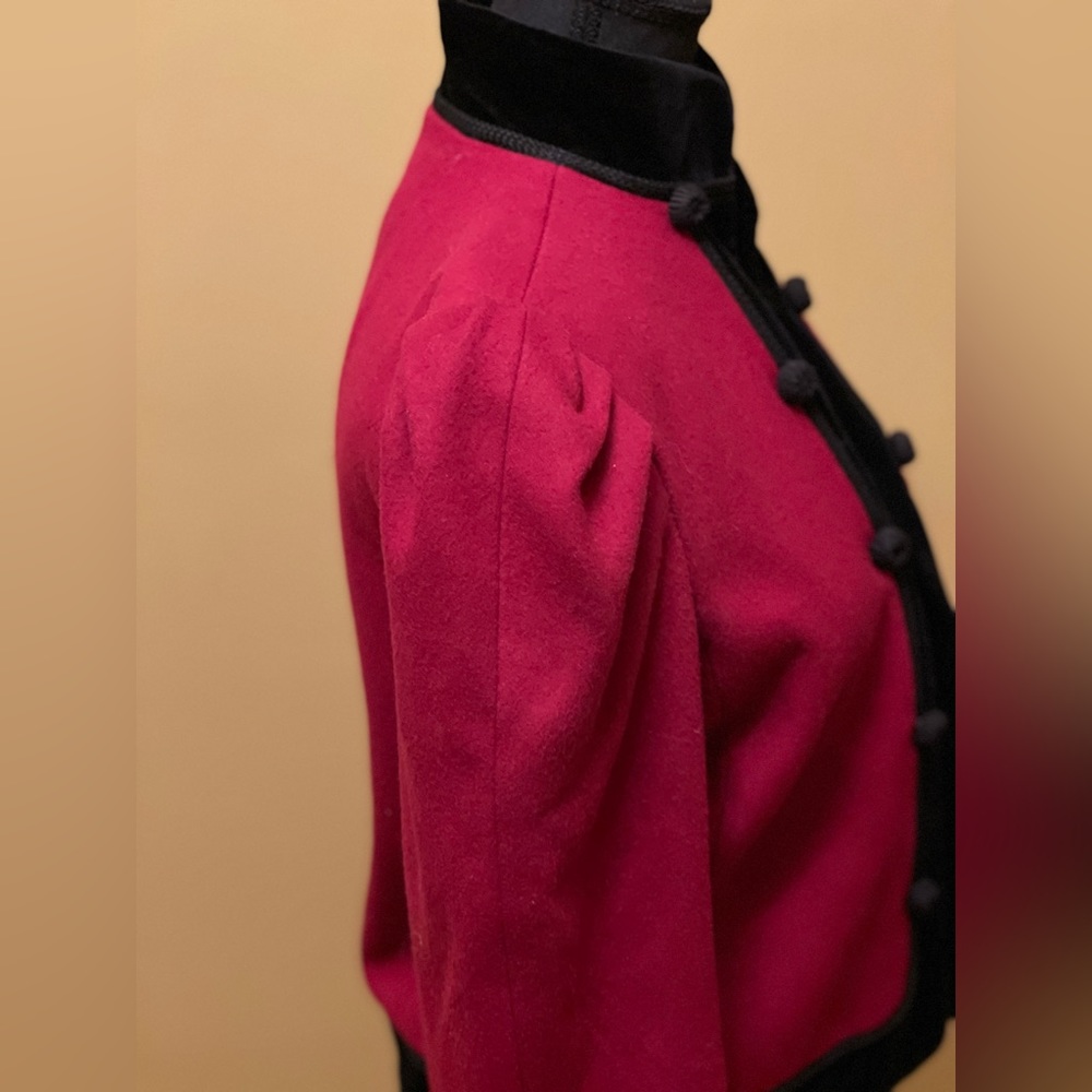 Wool blazer - Picture 7 of 11